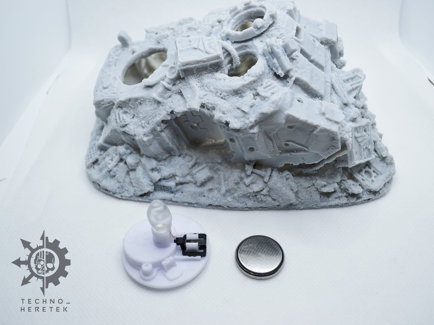 Transport Tank Wreckage scatter terrain + Led